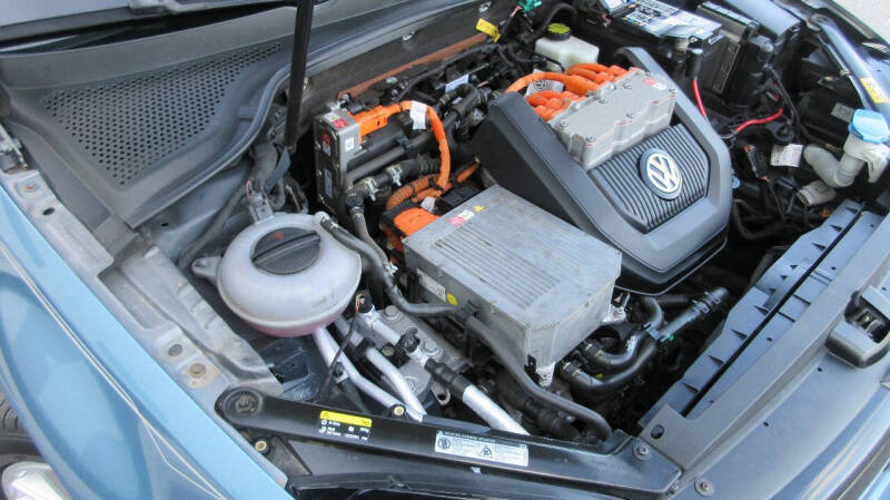 2015 Volkswagen e-Golf SEL Premium