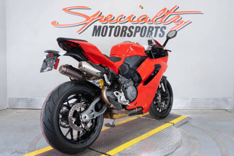 2026 Ducati Panigale V2