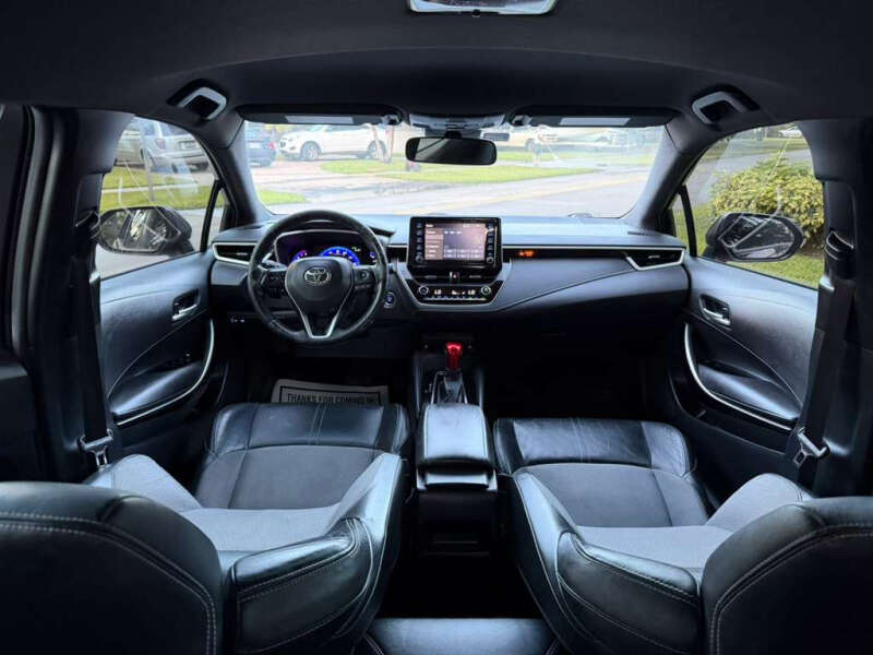 2019 Toyota Corolla Hatchback XSE