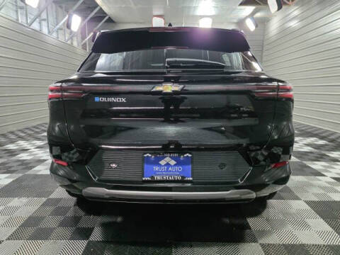 2024 Chevrolet Equinox EV LT