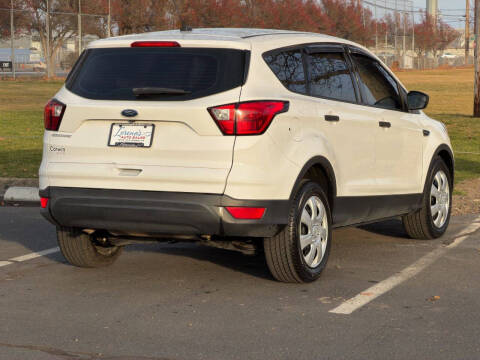 2019 Ford Escape S