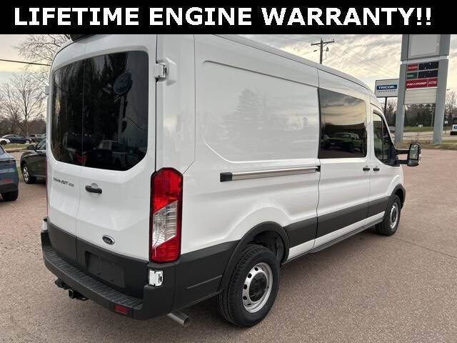 2025 Ford Transit 250