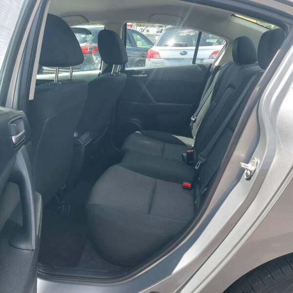 2012 Mazda Mazda3 Sedan