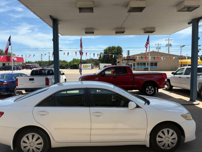 2010 Toyota Camry LE