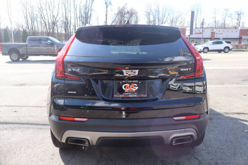 2020 Cadillac XT4 Premium Luxury