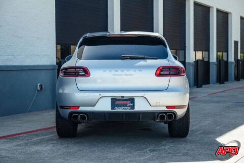 2015 Porsche Macan Turbo