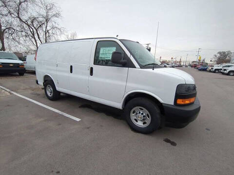 2025 Chevrolet Express 2500