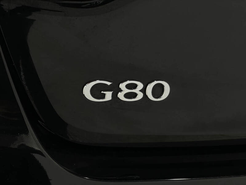 2017 Genesis G80