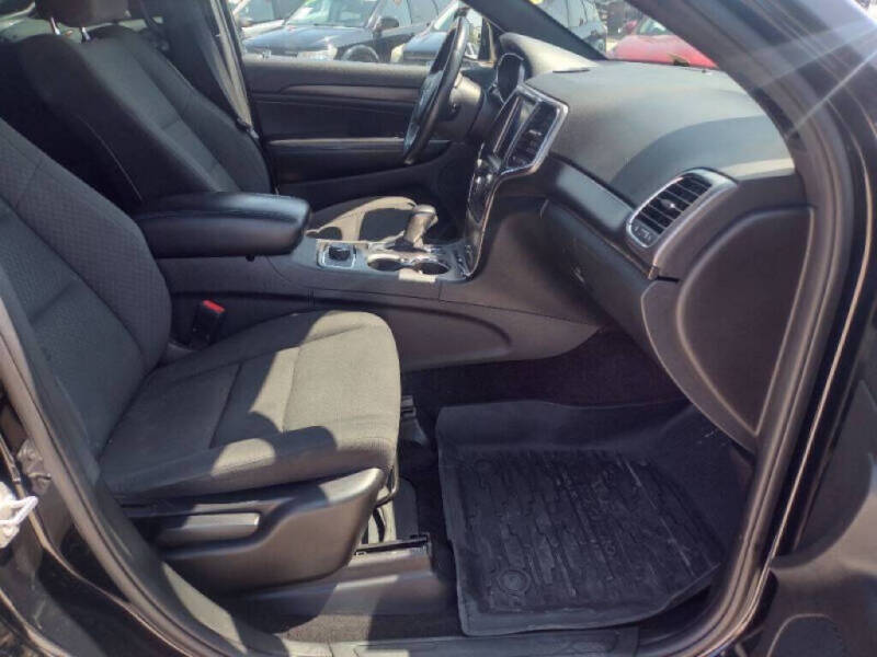 2018 Jeep Grand Cherokee Laredo