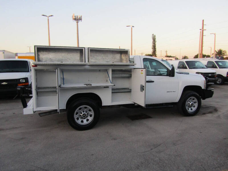 2013 Chevrolet Silverado 3500HD Work Truck