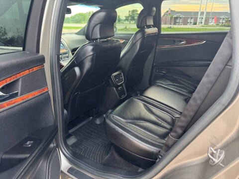 2017 Lincoln MKX Select