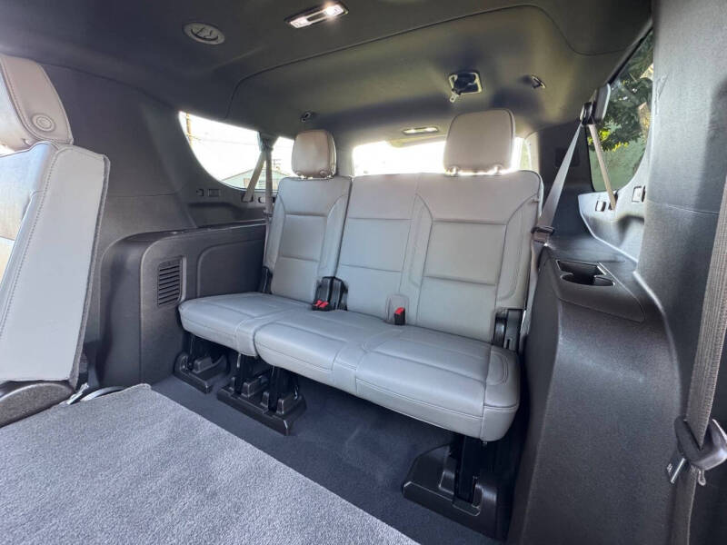 2021 GMC Yukon XL SLT