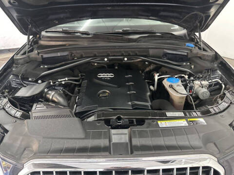 2017 Audi Q5 2.0T quattro Premium