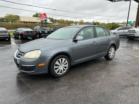 2009 Volkswagen Jetta for sale at SUPREME AUTO SALES in Grandview MO