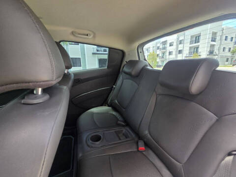 2016 Chevrolet Spark EV 2LT