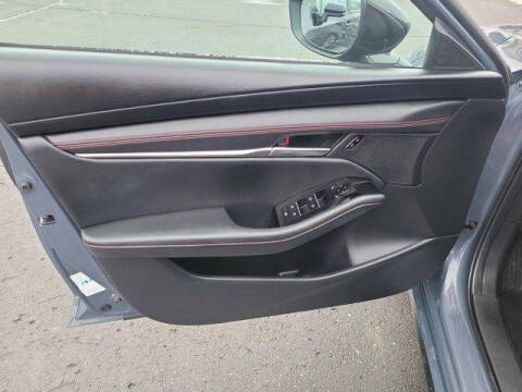 2025 Mazda Mazda3 Sedan 2.5 S Carbon Edition