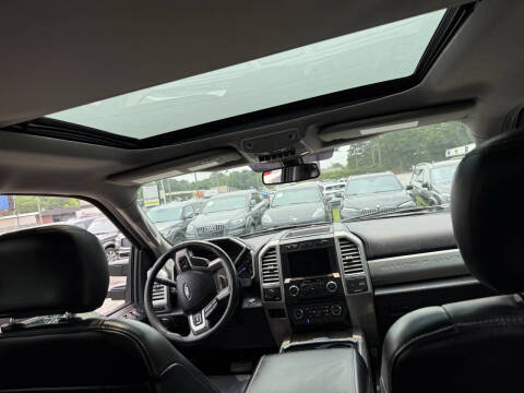 2017 Ford F-350 Super Duty Lariat