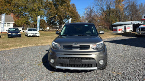 2018 Kia Soul +
