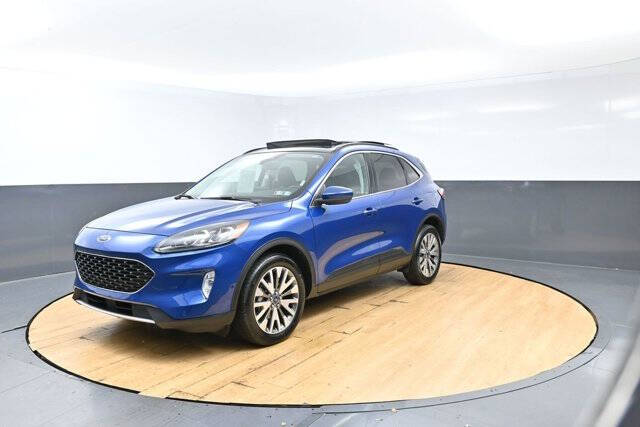 2022 Ford Escape Titanium