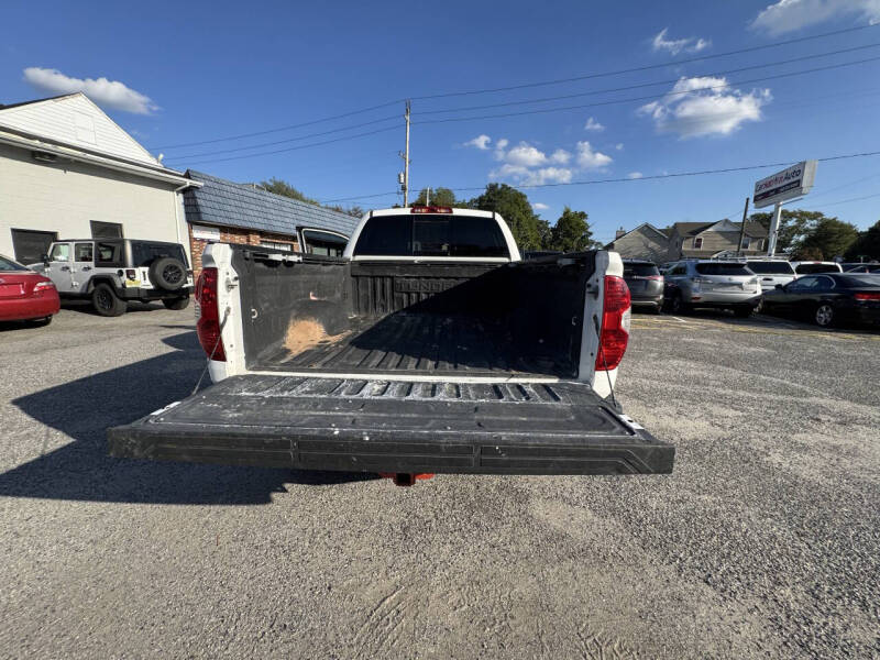 2019 Toyota Tundra SR5