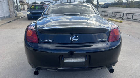 2005 Lexus SC 430