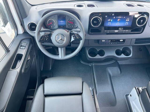 2026 Mercedes-Benz Sprinter 2500