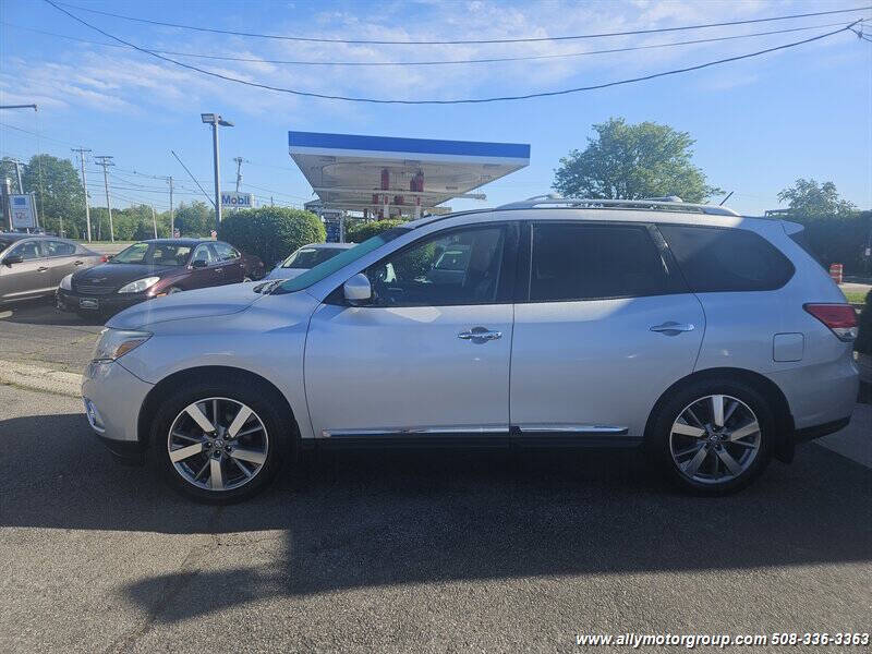 2014 Nissan Pathfinder Platinum