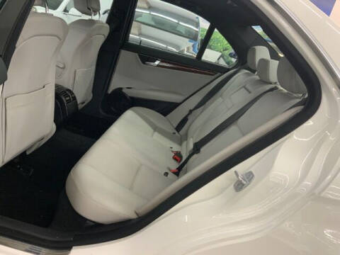 2011 Mercedes-Benz C-Class C 300 Luxury