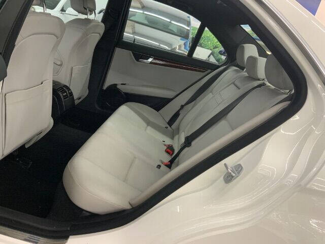 2011 Mercedes-Benz C-Class C 300 Luxury