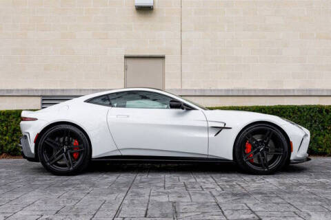 2025 Aston Martin Vantage