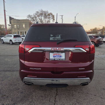 2017 GMC Acadia Denali