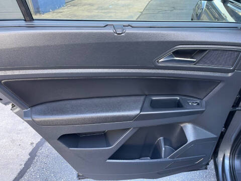 2018 Volkswagen Atlas V6 SEL 4Motion