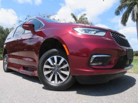 2021 Chrysler Pacifica Touring L