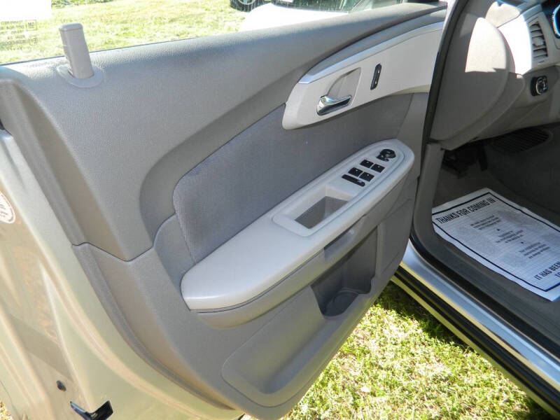 2012 Chevrolet Traverse LS