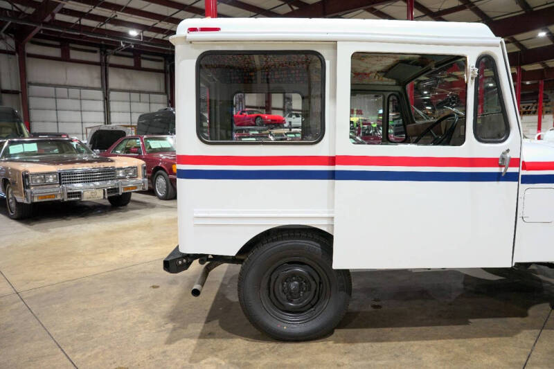 1982 AM General DJ5