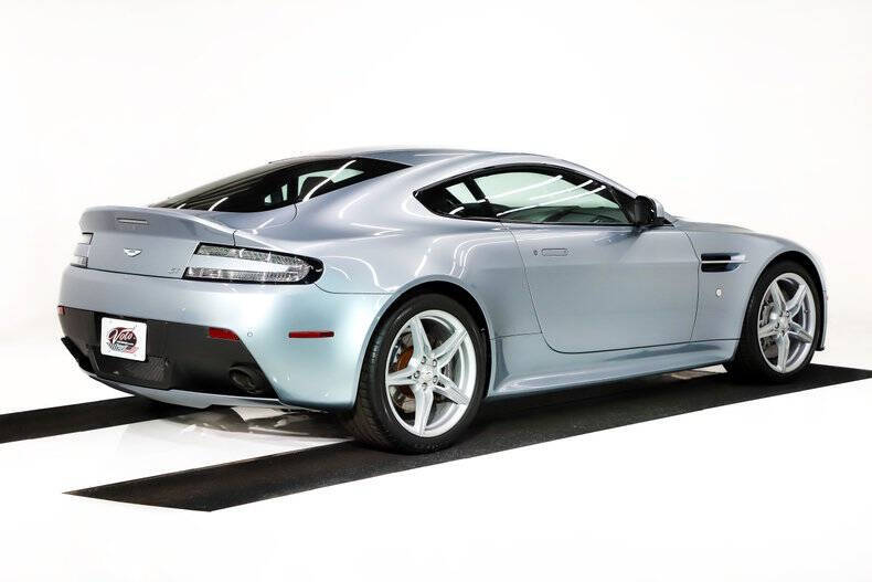 2016 Aston Martin V8 Vantage GT
