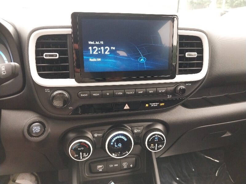 2025 Hyundai Venue SEL
