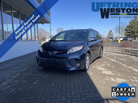 2018 Toyota Sienna for sale at Uftring Weston Pre-Owned Center in Peoria IL