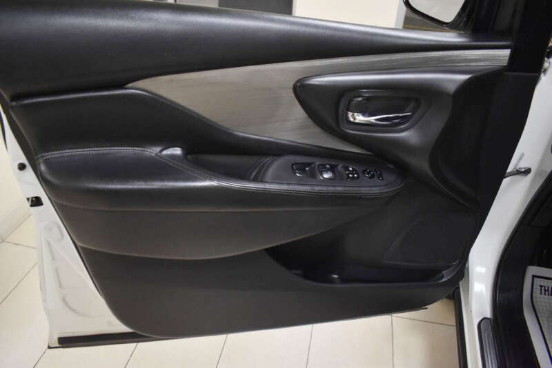 2016 Nissan Murano SV