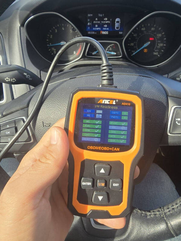 2017 Ford Focus Titanium