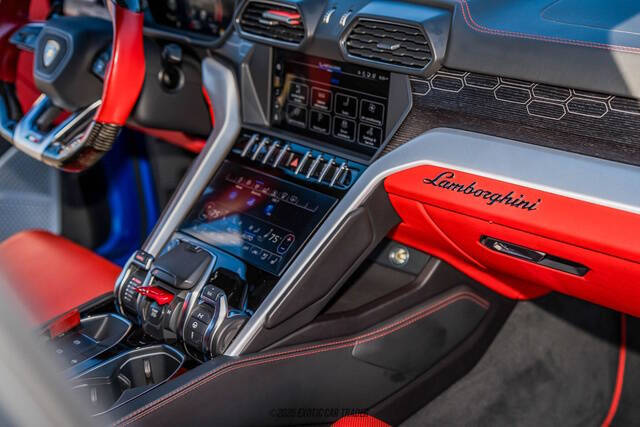 2019 Lamborghini Urus