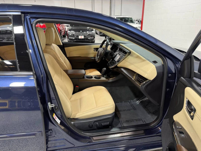 2018 Toyota Avalon Hybrid Limited