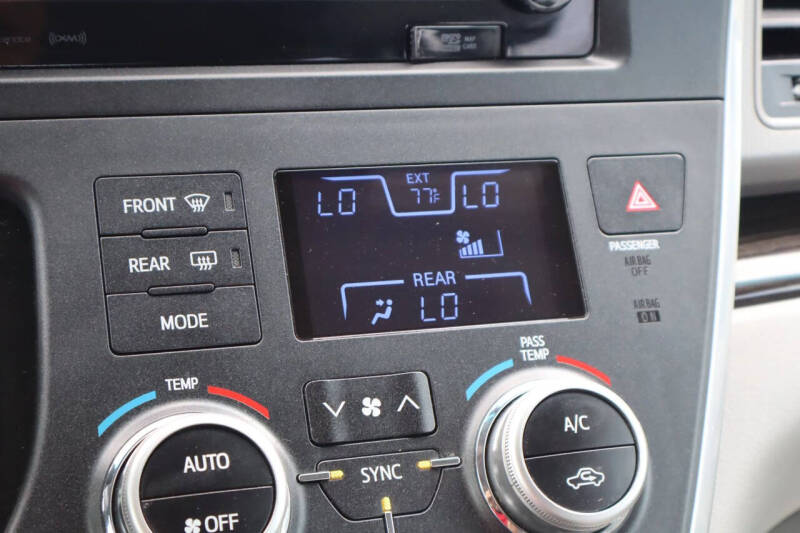 2017 Toyota Sienna