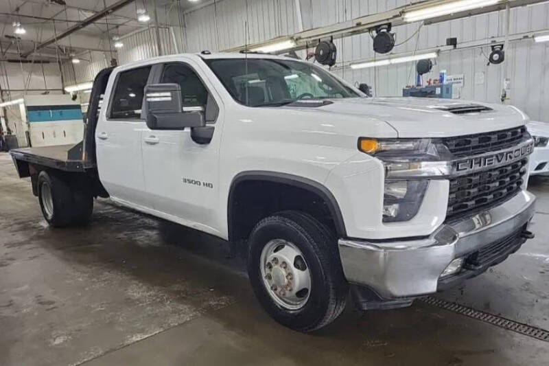 2022 Chevrolet Silverado 3500HD LT's photo