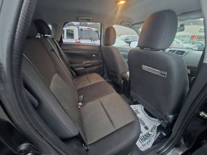 2016 Mitsubishi Outlander Sport ES