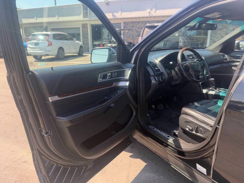 2016 Ford Explorer Platinum