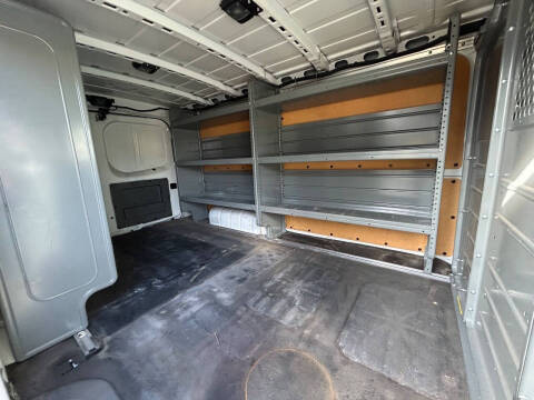 2018 Nissan NV 2500 HD S