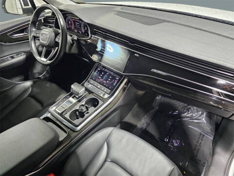 2023 Audi Q7 quattro Premium Plus 55 TFSI