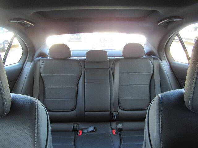 2022 Mercedes-Benz C-Class C 300