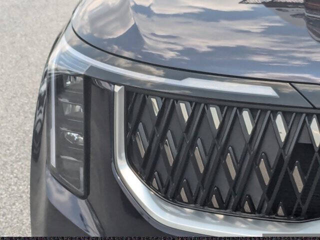 2025 Kia Carnival LX